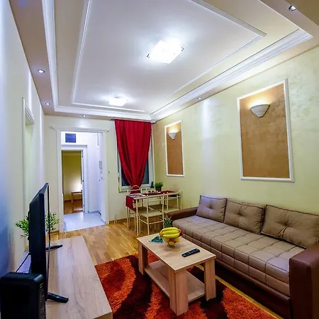 Sweet House Politika Apartment