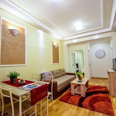 Sweet House Politika Belgrado