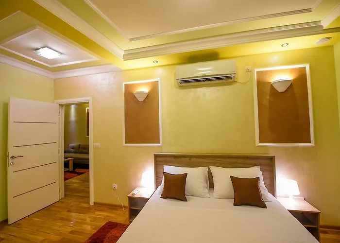 Sweet House Politika *