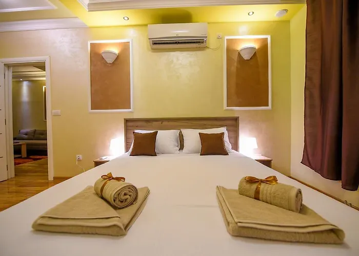 Sweet House Politika *