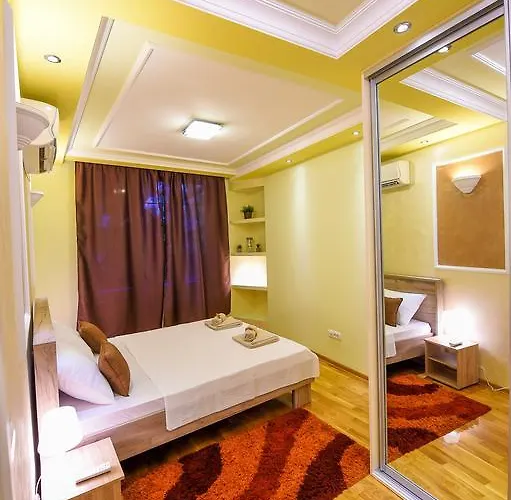 Sweet House Politika *